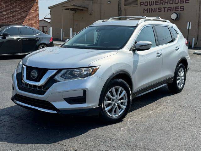 2019 Nissan Rogue SV FWD photo