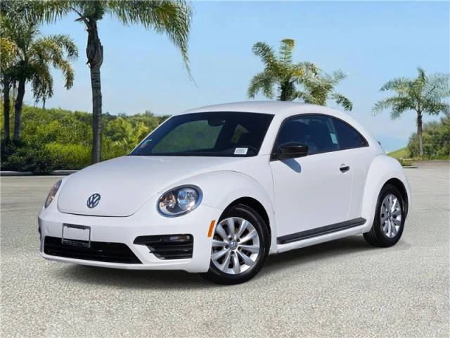 2018 Volkswagen Beetle S FWD photo
