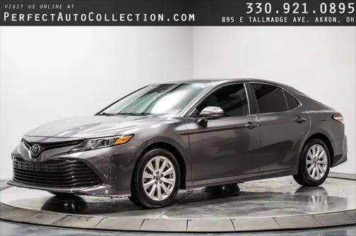 2019 Toyota Camry LE FWD photo