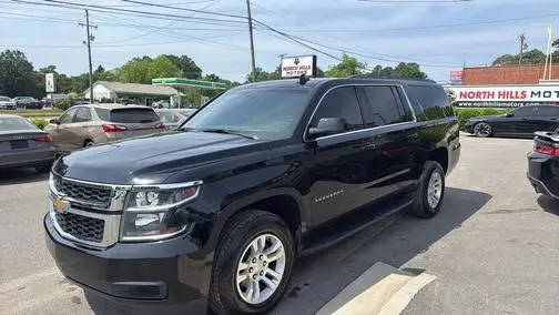 2019 Chevrolet Suburban LT RWD photo