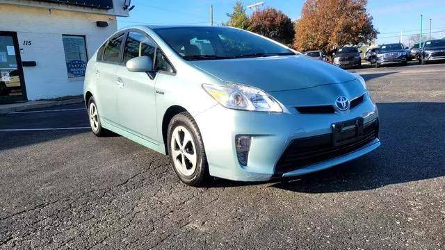 2015 Toyota Prius Four FWD photo