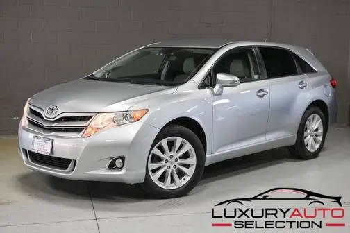 2015 Toyota Venza LE FWD photo