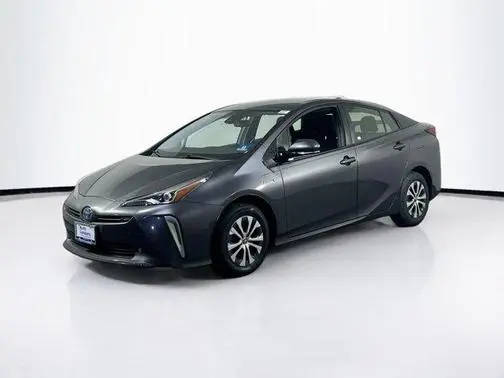 2020 Toyota Prius LE AWD photo