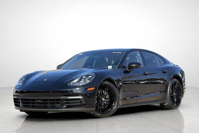 2020 Porsche Panamera 4 AWD photo