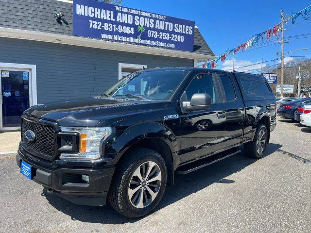 2020 Ford F-150 XL 4WD photo