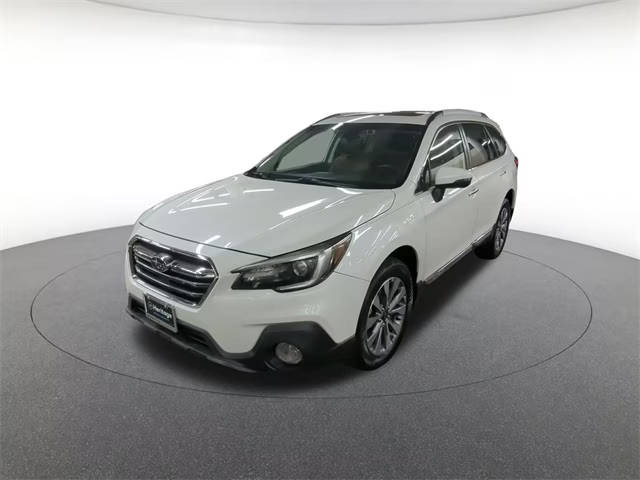 2019 Subaru Outback Touring AWD photo