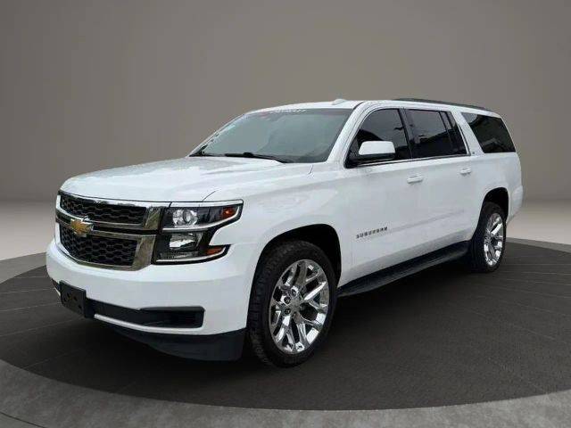 2019 Chevrolet Suburban LT 4WD photo