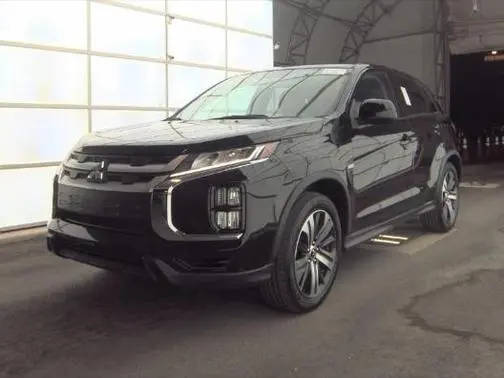 2020 Mitsubishi Outlander Sport ES 2.0 FWD photo
