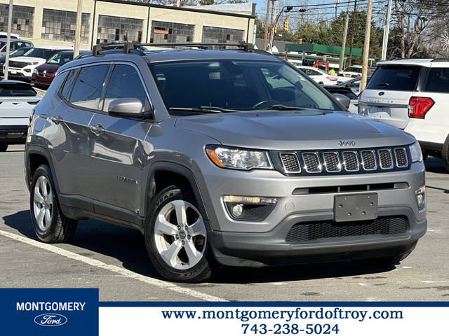 2020 Jeep Compass Latitude FWD photo