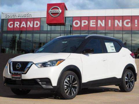 2020 Nissan Kicks SV FWD photo
