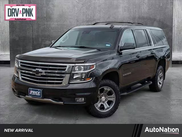 2020 Chevrolet Suburban LT 4WD photo