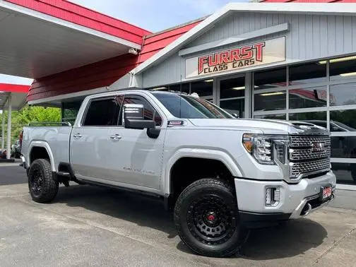 2020 GMC Sierra 2500HD Denali 4WD photo