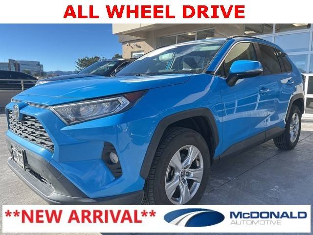 2020 Toyota RAV4 XLE AWD photo