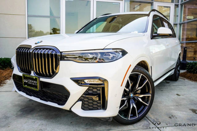 2020 BMW X7 xDrive40i AWD photo