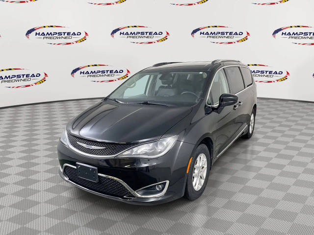 2020 Chrysler Pacifica Minivan Touring L FWD photo
