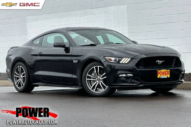 2015 Ford Mustang GT Premium RWD photo