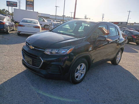 2020 Chevrolet Trax LS FWD photo