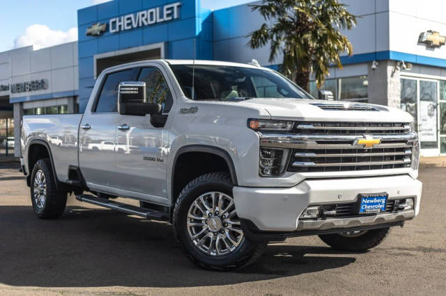 2020 Chevrolet Silverado 3500HD High Country 4WD photo