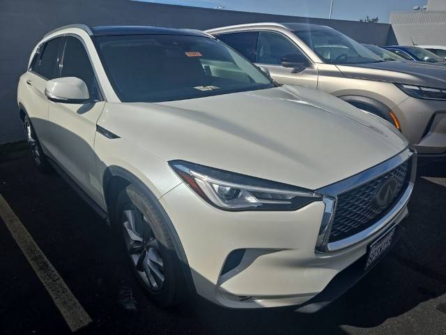 2020 Infiniti QX50 LUXE AWD photo