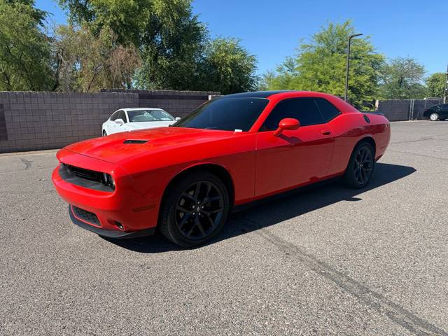 2020 Dodge Challenger SXT RWD photo