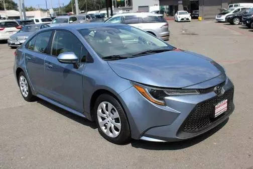 2020 Toyota Corolla LE FWD photo