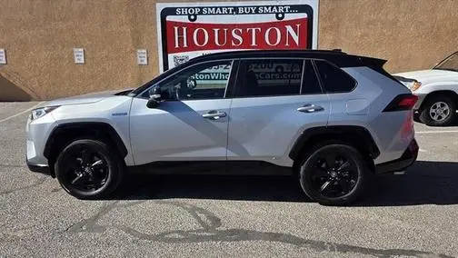2019 Toyota RAV4 Hybrid XSE AWD photo