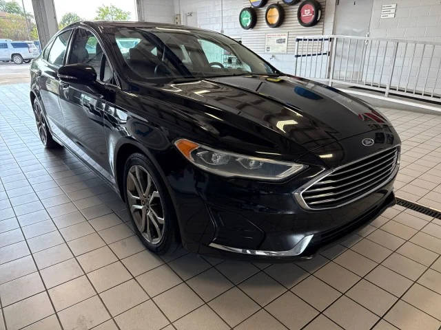 2019 Ford Fusion SEL FWD photo