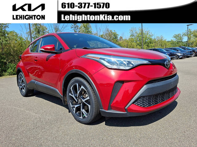 2020 Toyota C-HR XLE FWD photo