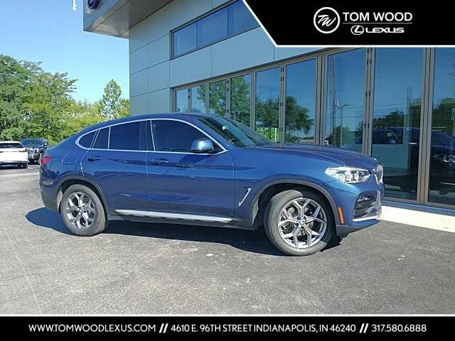 2020 BMW X4 xDrive30i AWD photo