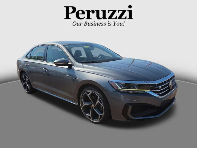 2020 Volkswagen Passat 2.0T R-Line FWD photo
