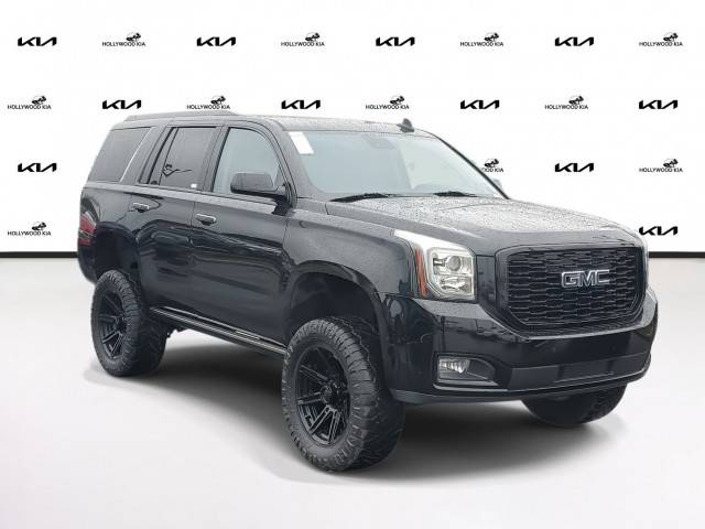 2020 GMC Yukon Denali 4WD photo