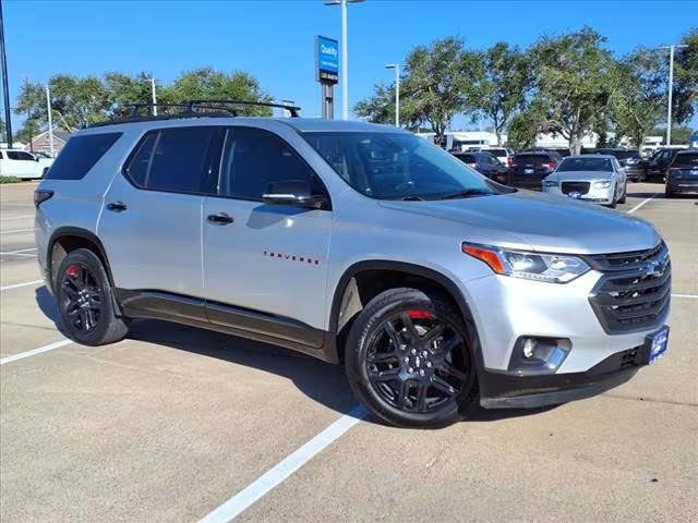 2020 Chevrolet Traverse Premier FWD photo