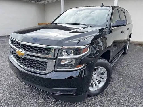 2019 Chevrolet Suburban LT 4WD photo