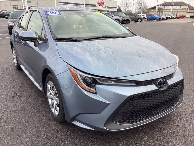 2020 Toyota Corolla LE FWD photo