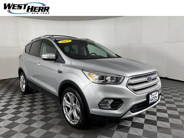 2019 Ford Escape Titanium 4WD photo