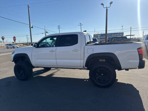 2018 Toyota Tacoma TRD Off Road RWD photo