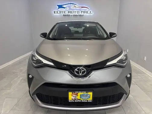 2020 Toyota C-HR Limited FWD photo