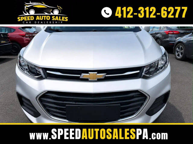 2020 Chevrolet Trax LS FWD photo