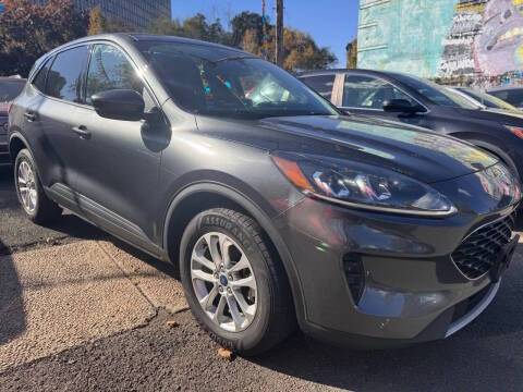 2020 Ford Escape SE AWD photo