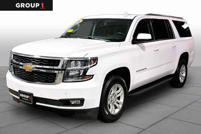 2020 Chevrolet Suburban LT 4WD photo