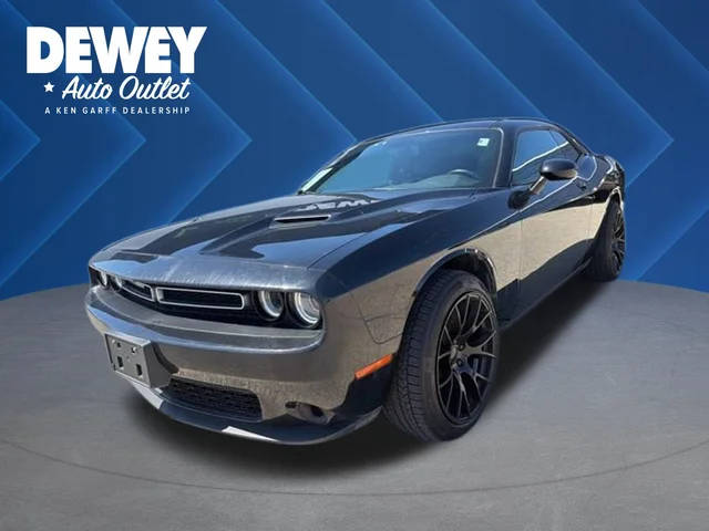 2019 Dodge Challenger SXT AWD photo
