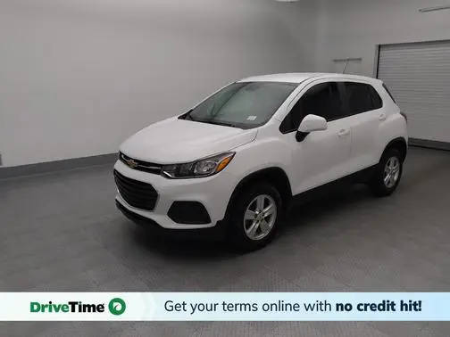 2020 Chevrolet Trax LS AWD photo