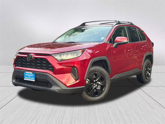 2020 Toyota RAV4 LE AWD photo