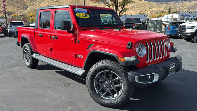 2020 Jeep Gladiator Overland 4WD photo