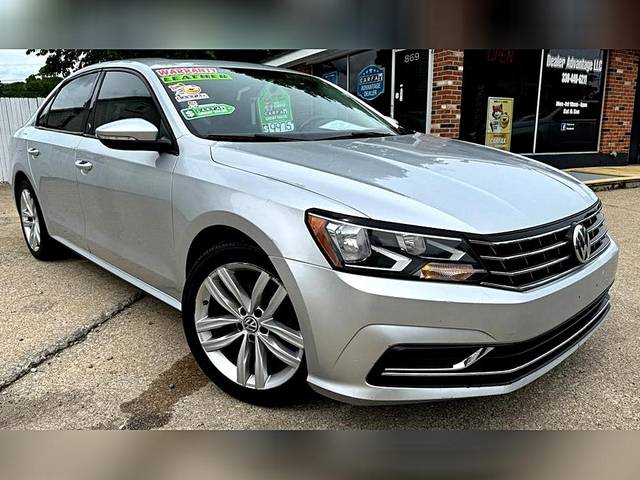 2019 Volkswagen Passat 2.0T Wolfsburg Edition FWD photo