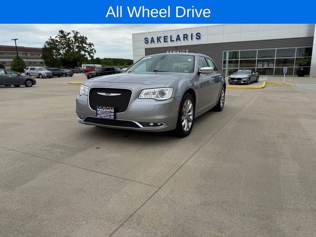 2018 Chrysler 300 Limited AWD photo