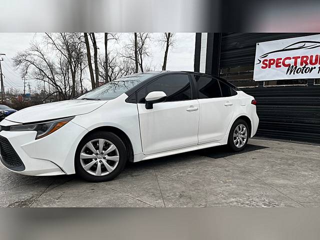 2020 Toyota Corolla LE FWD photo
