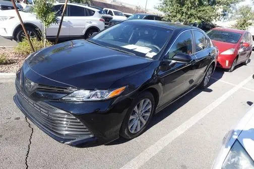 2020 Toyota Camry LE FWD photo