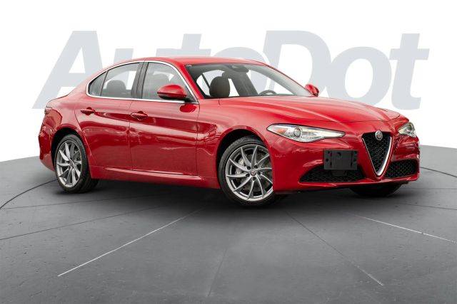 2020 Alfa Romeo Giulia AWD photo