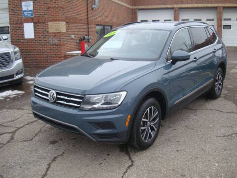 2020 Volkswagen Tiguan SE R-Line Black AWD photo